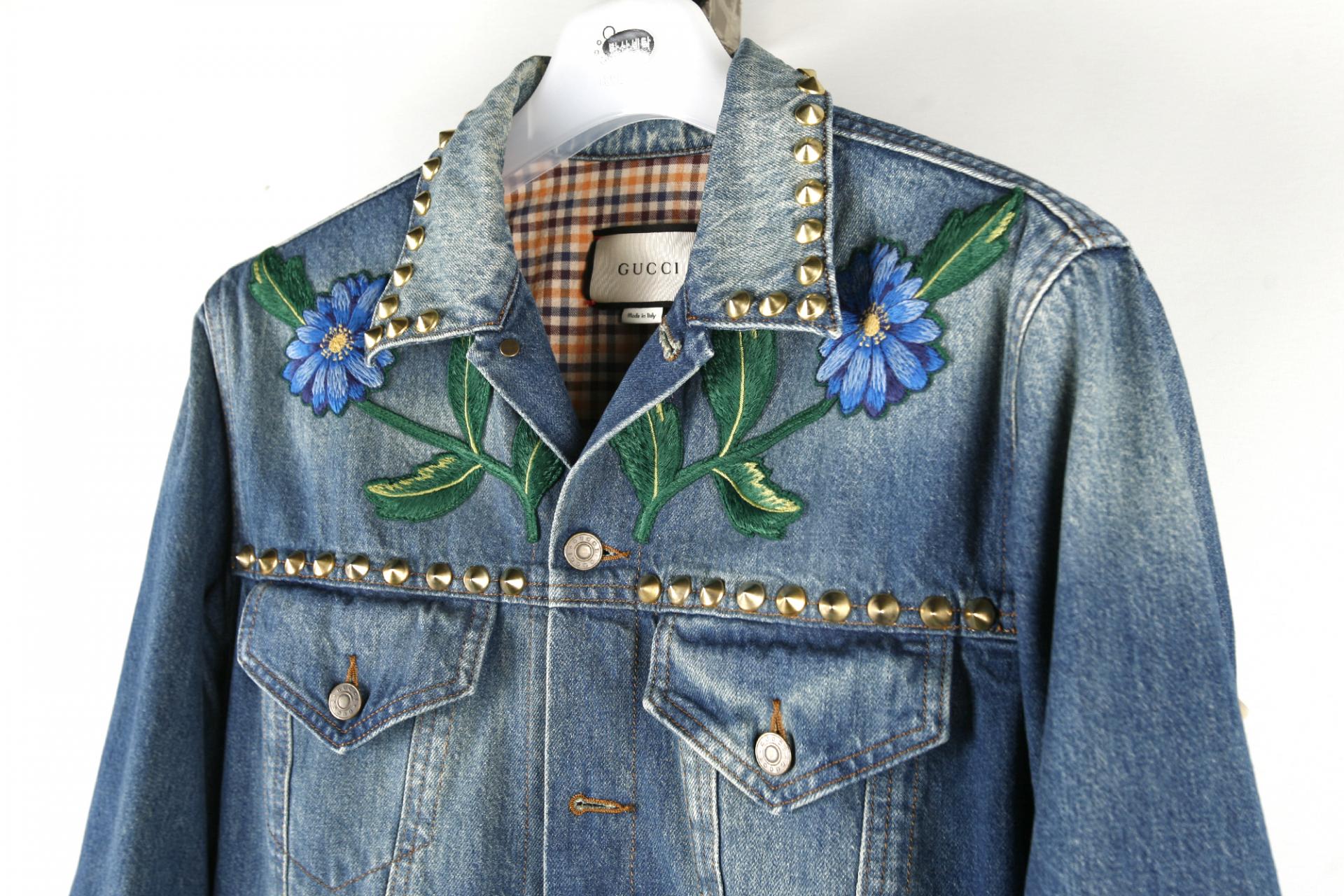 의류클리닝 이미지