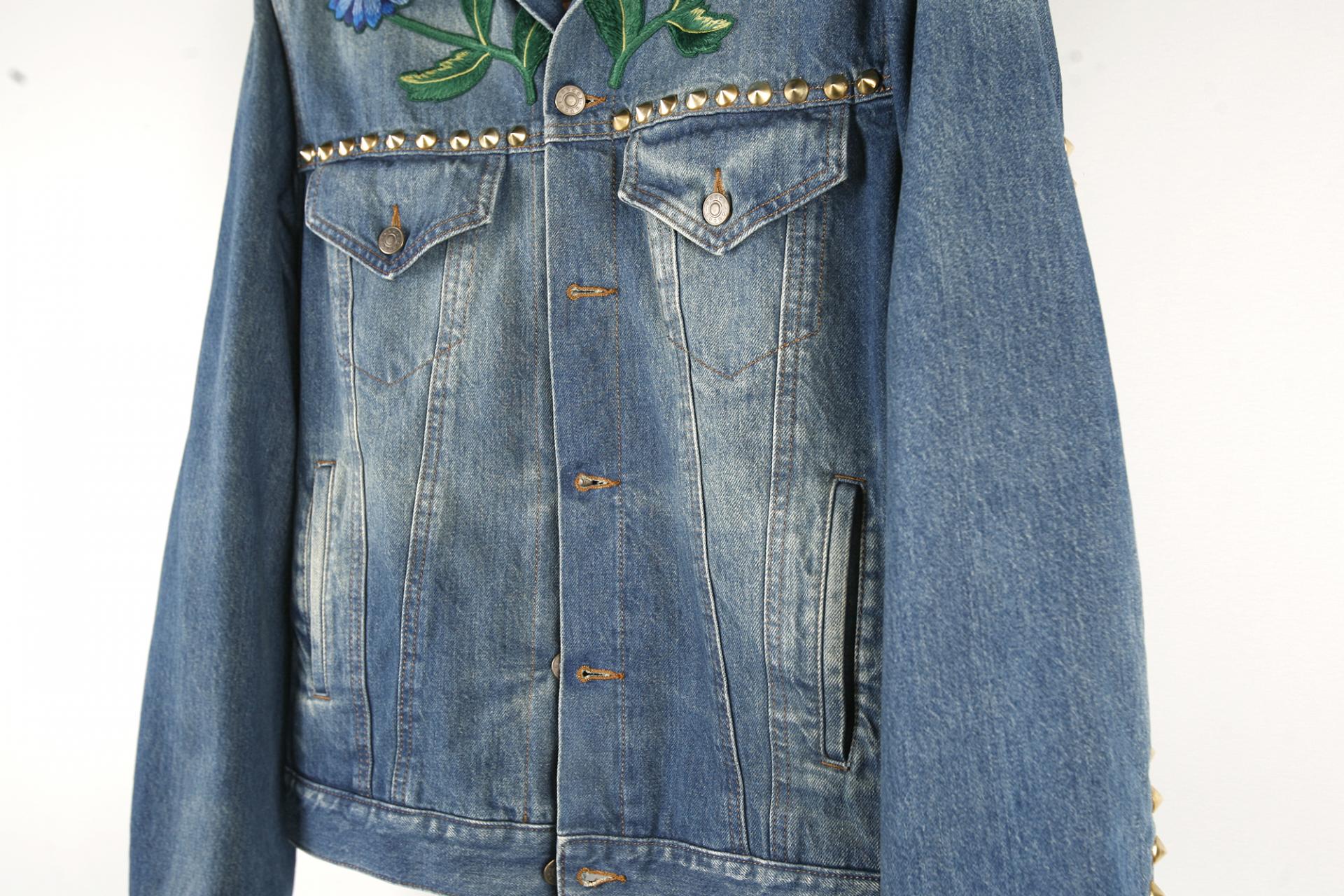 의류클리닝 이미지