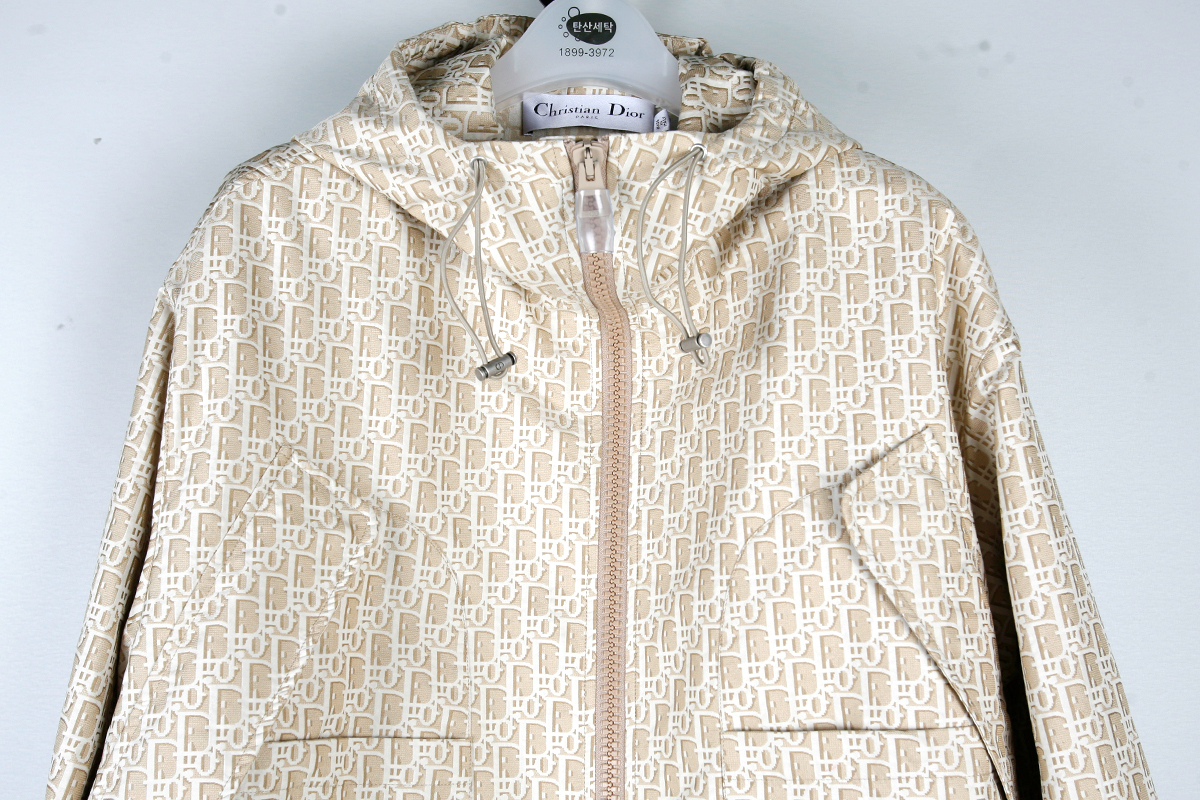 의류클리닝 이미지