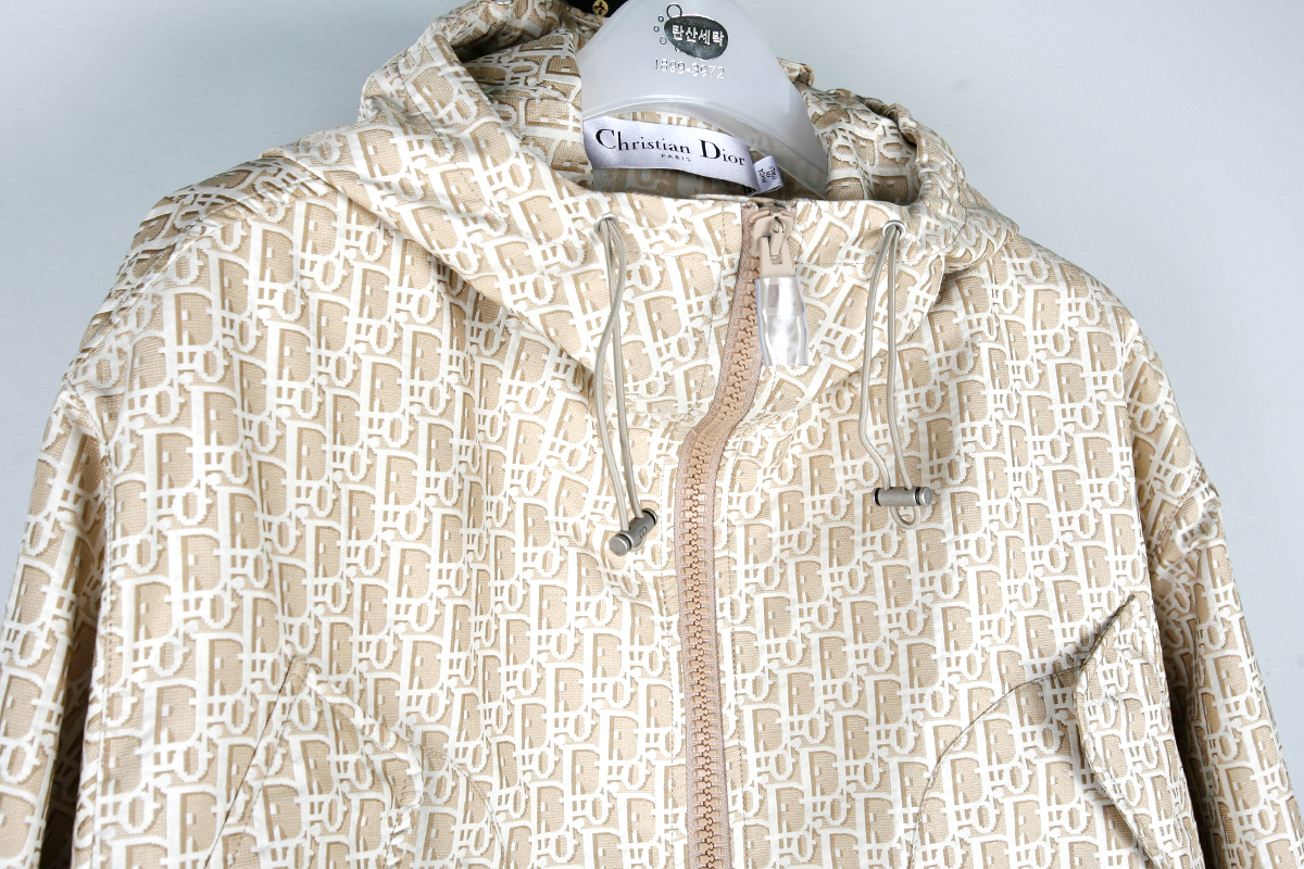 의류클리닝 이미지