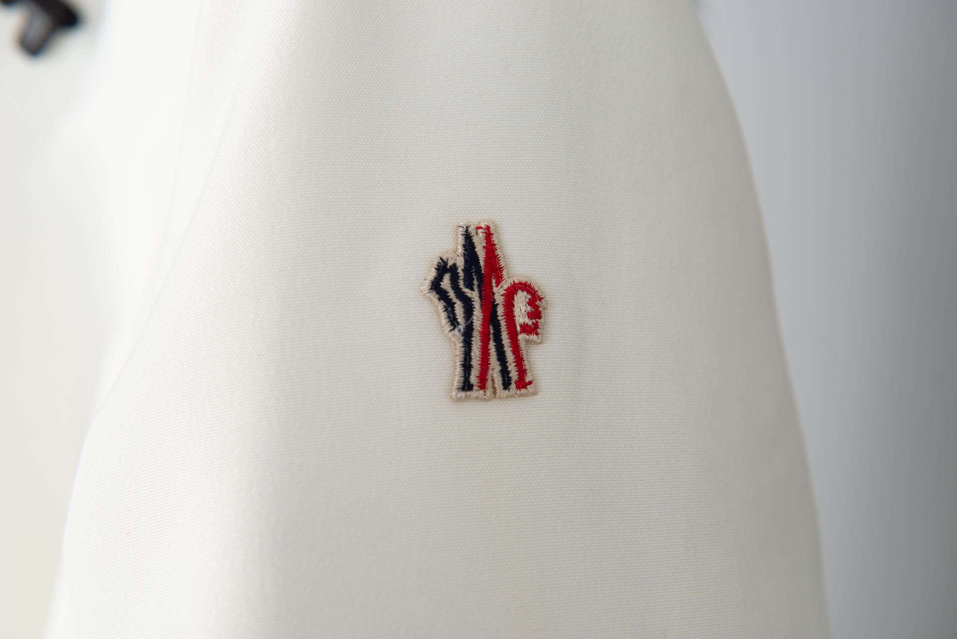 의류클리닝 이미지