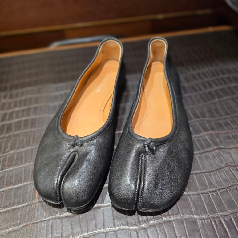 슈즈리페어ㅣ클리닝 이미지: [Maison Margiela 메종 마르지엘라] 타비 비브람 수선