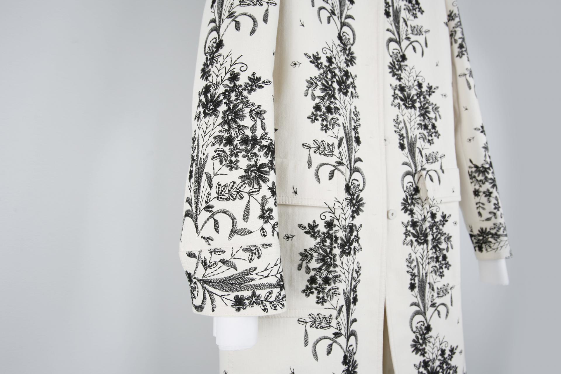 의류클리닝 이미지