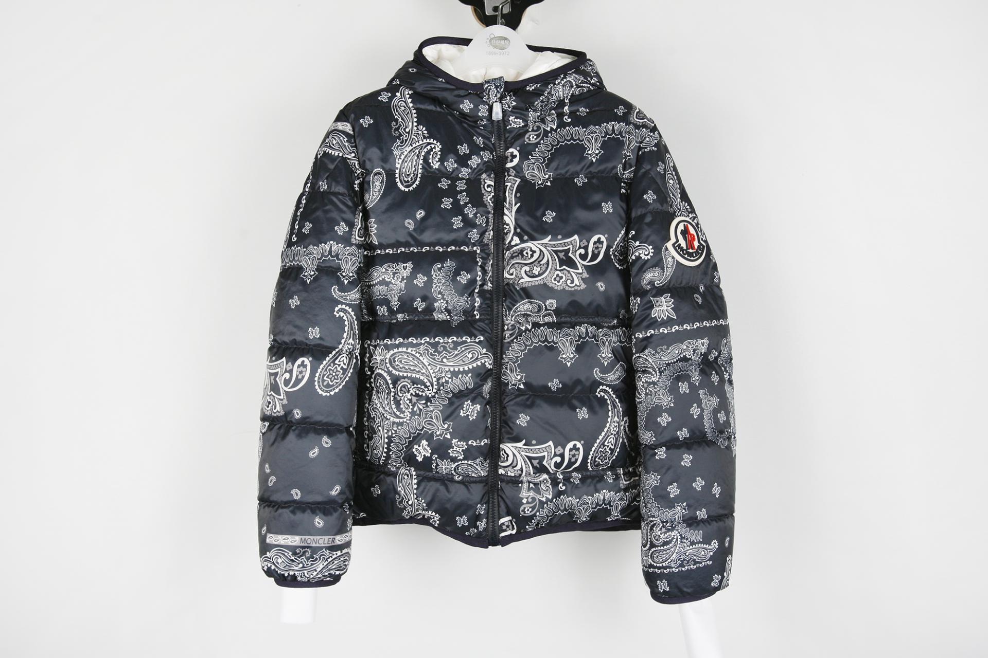 의류클리닝 이미지