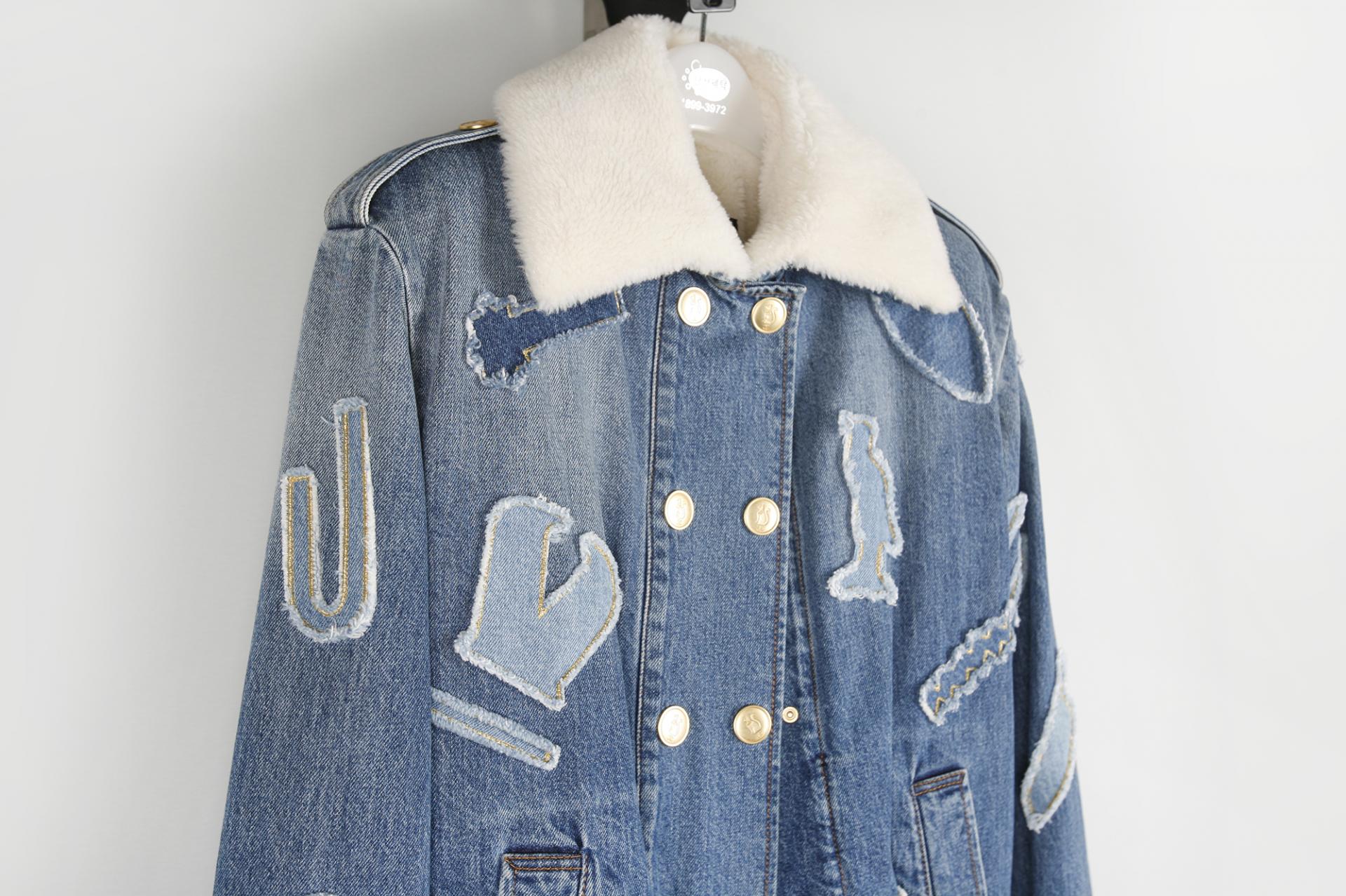 의류클리닝 이미지