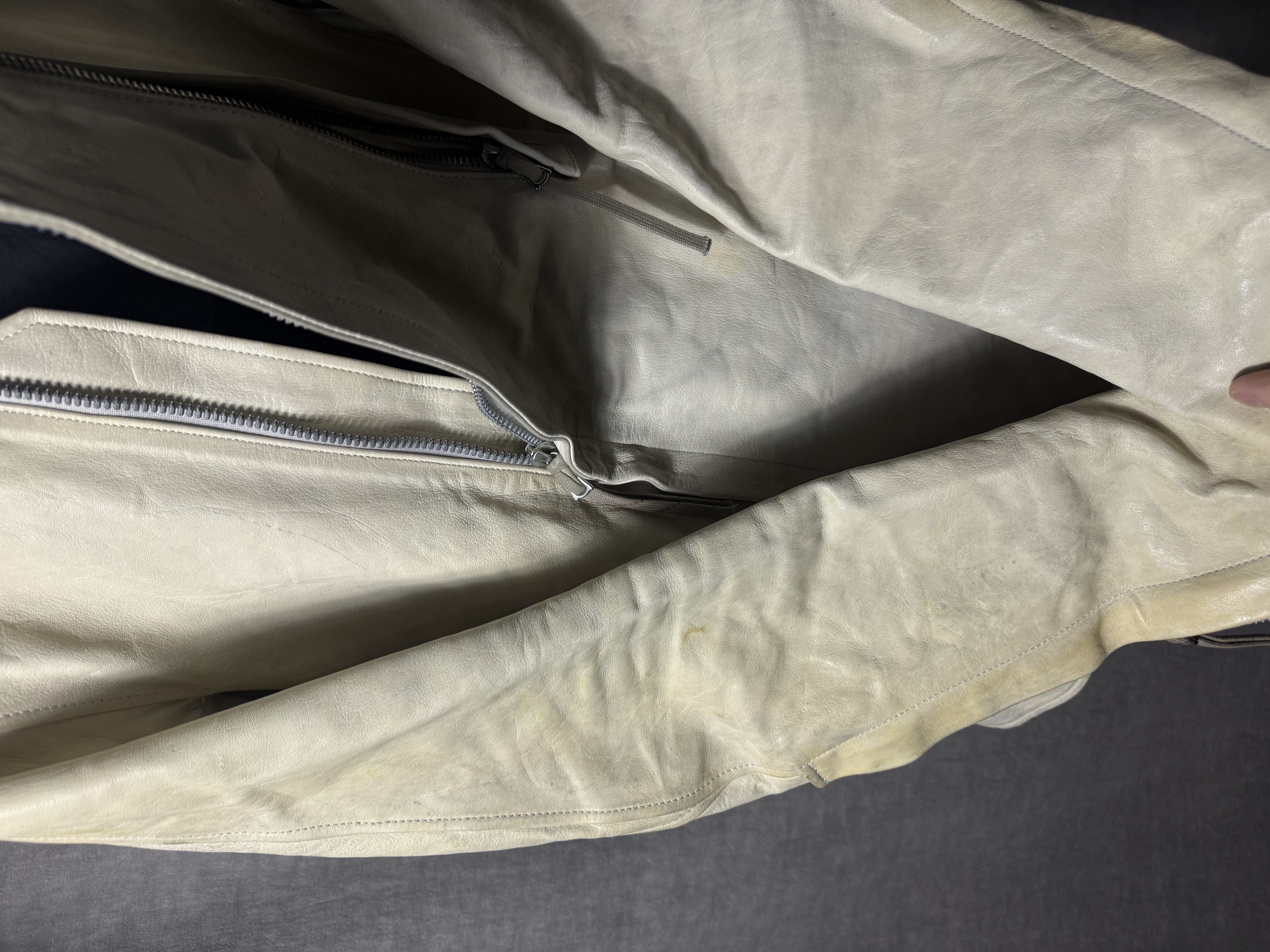 오염문의 이미지