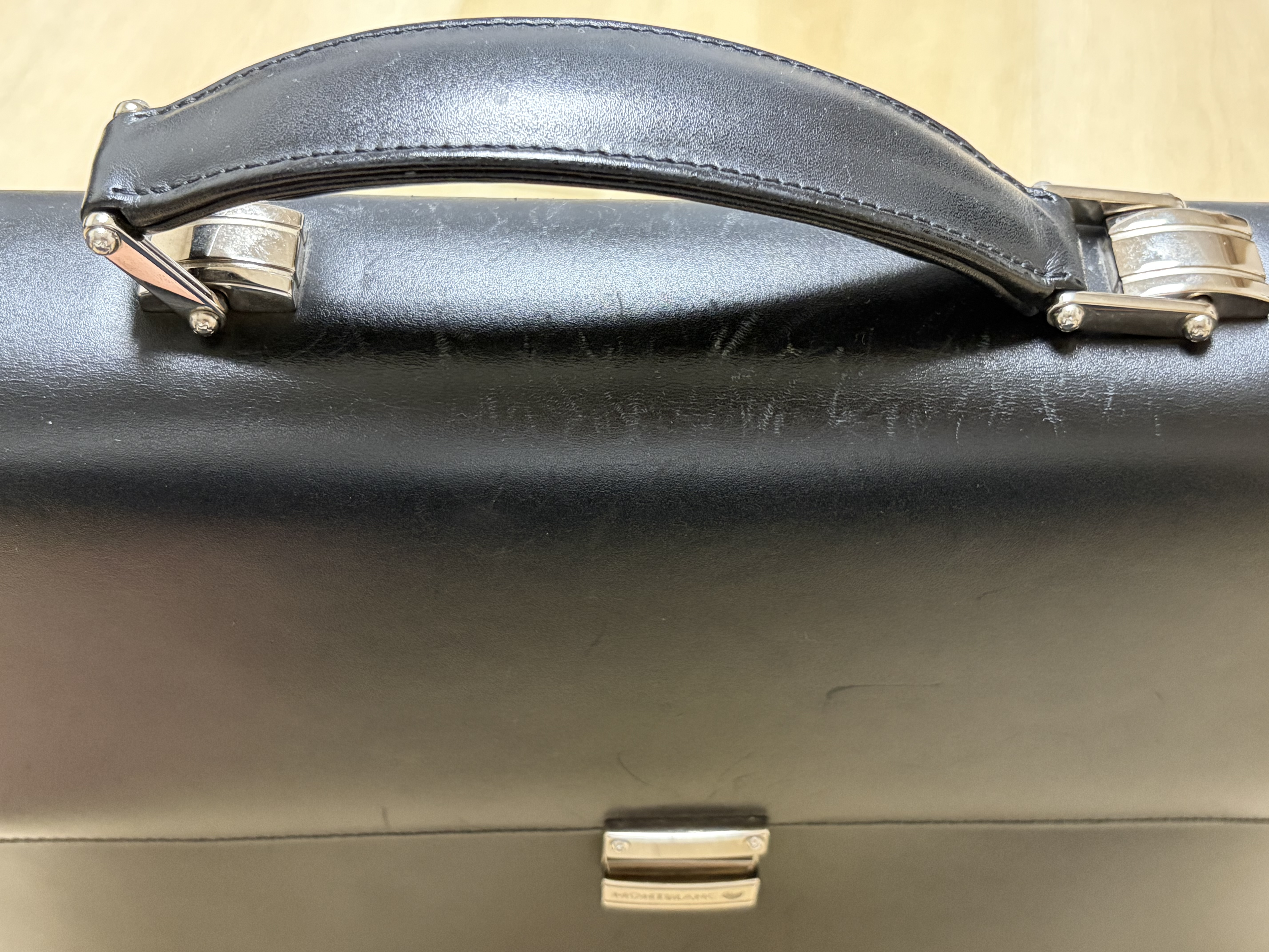 오염문의 이미지