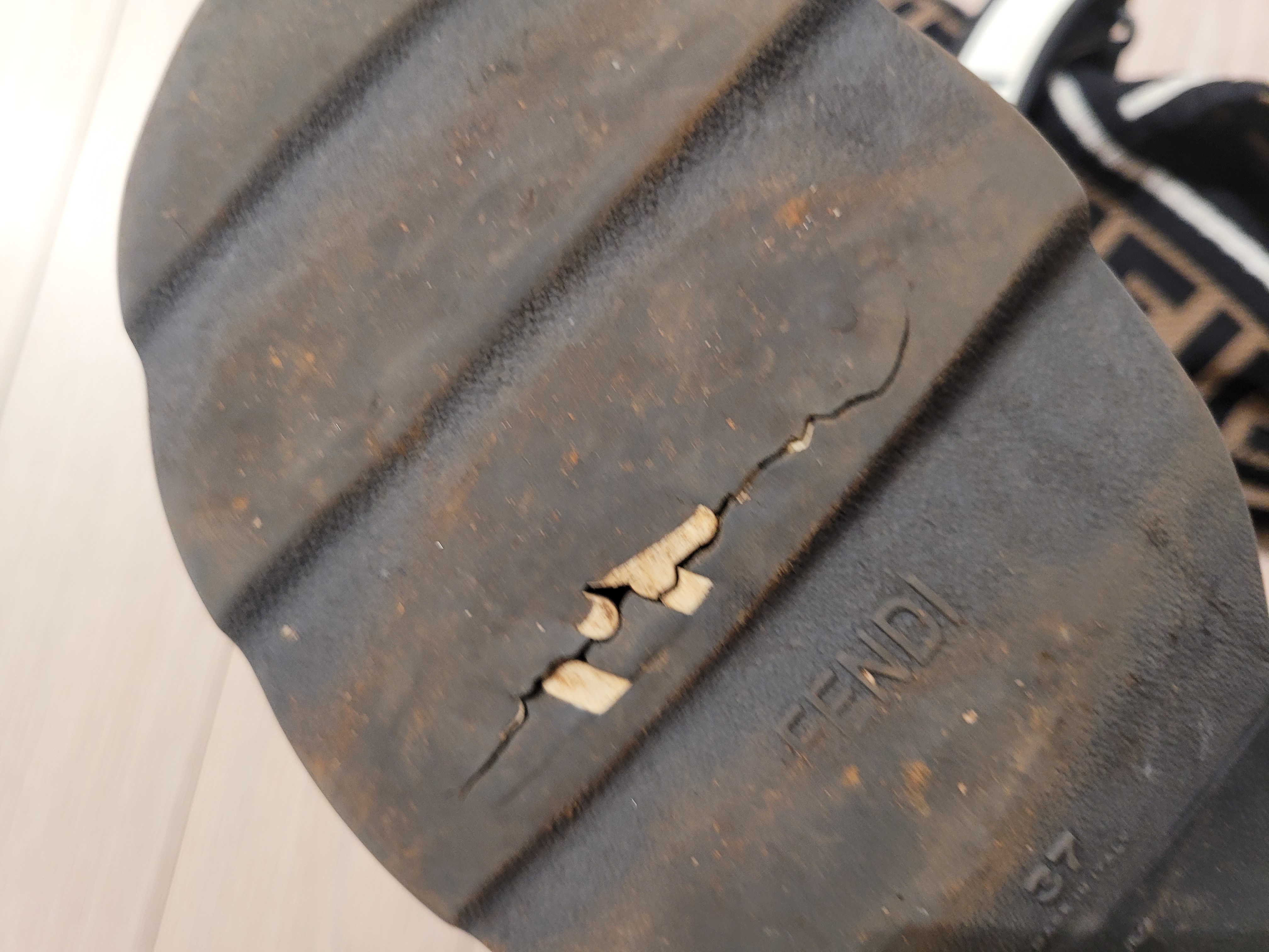 오염문의 이미지