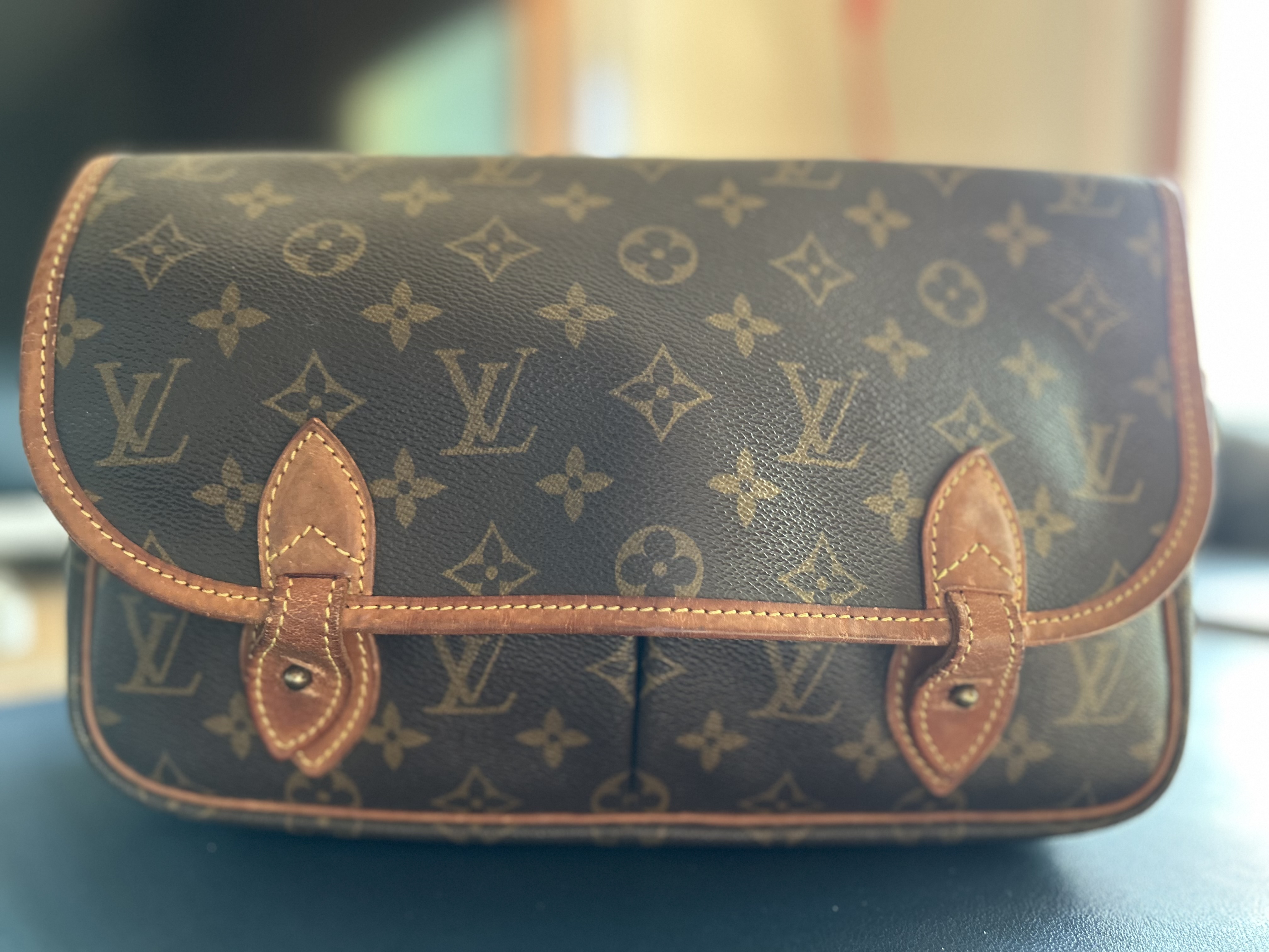 오염문의 이미지