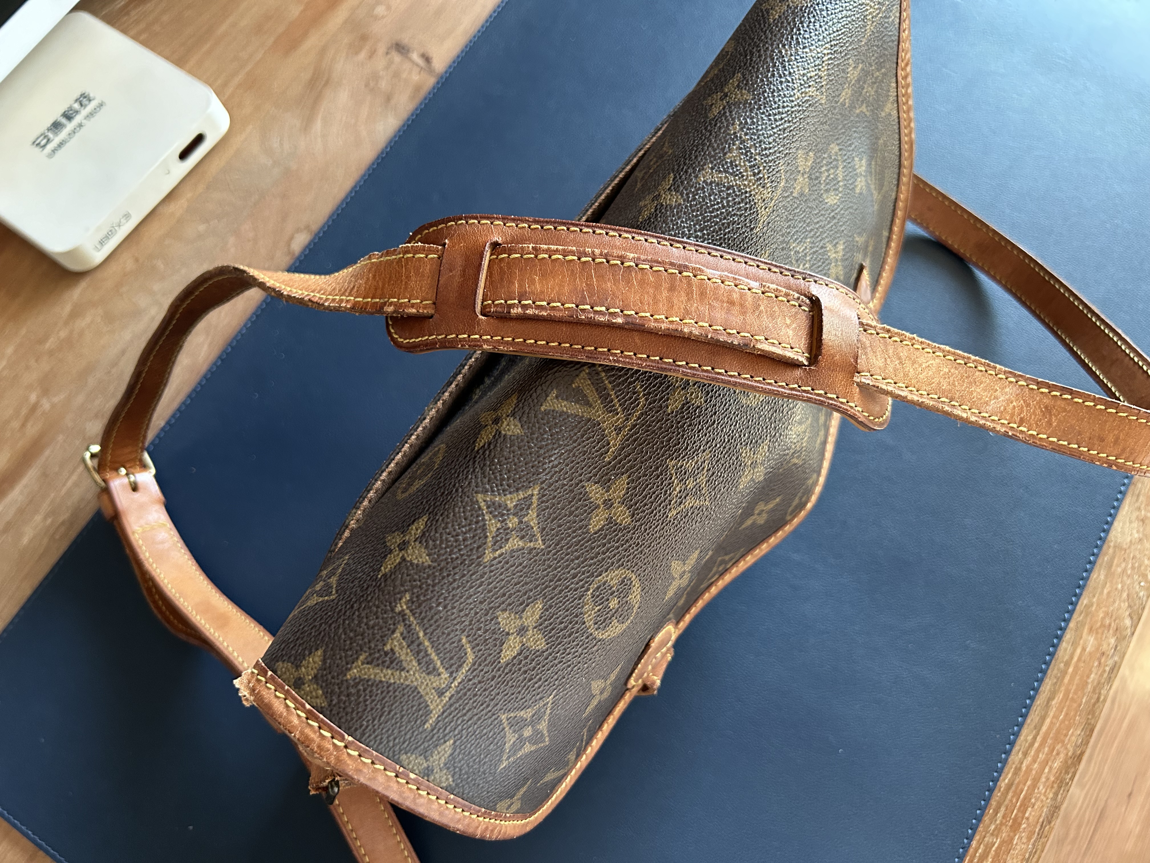 오염문의 이미지