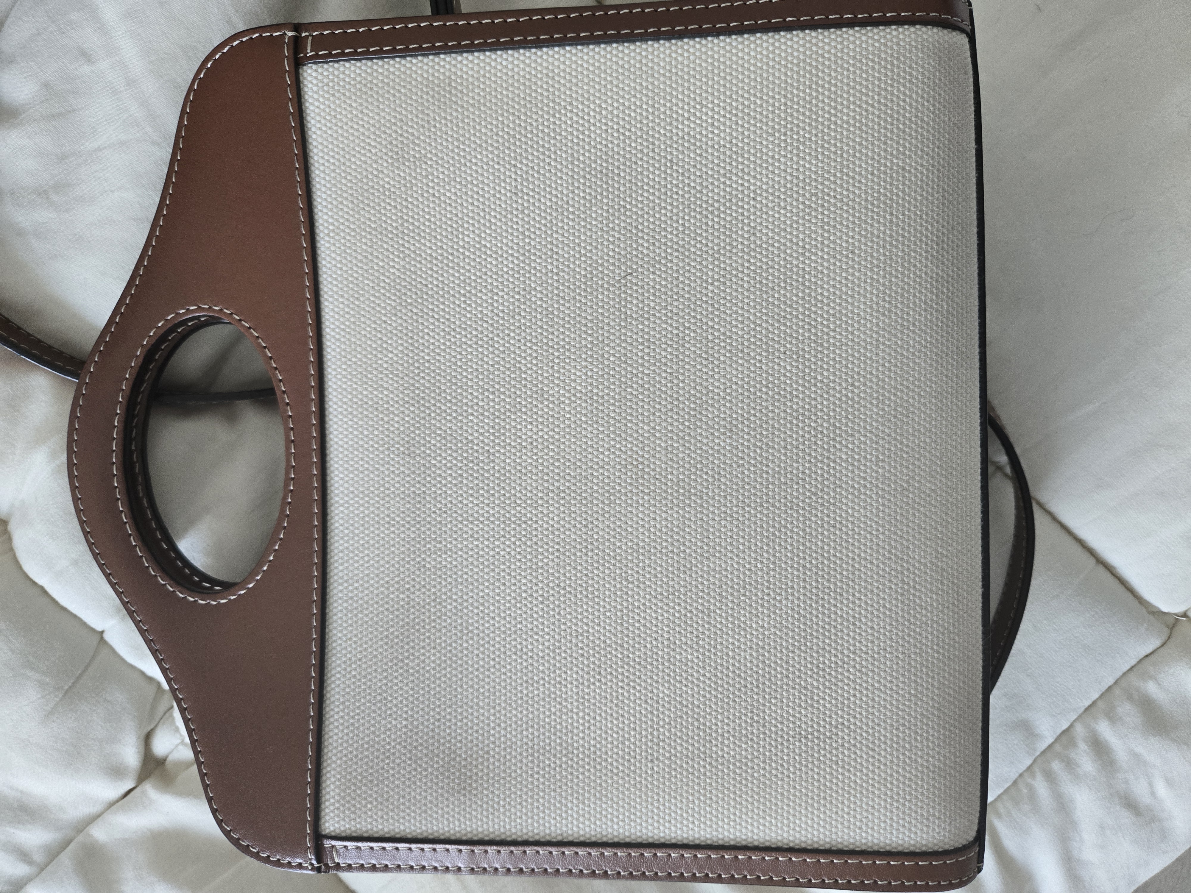 오염문의 이미지: 버버리세탁