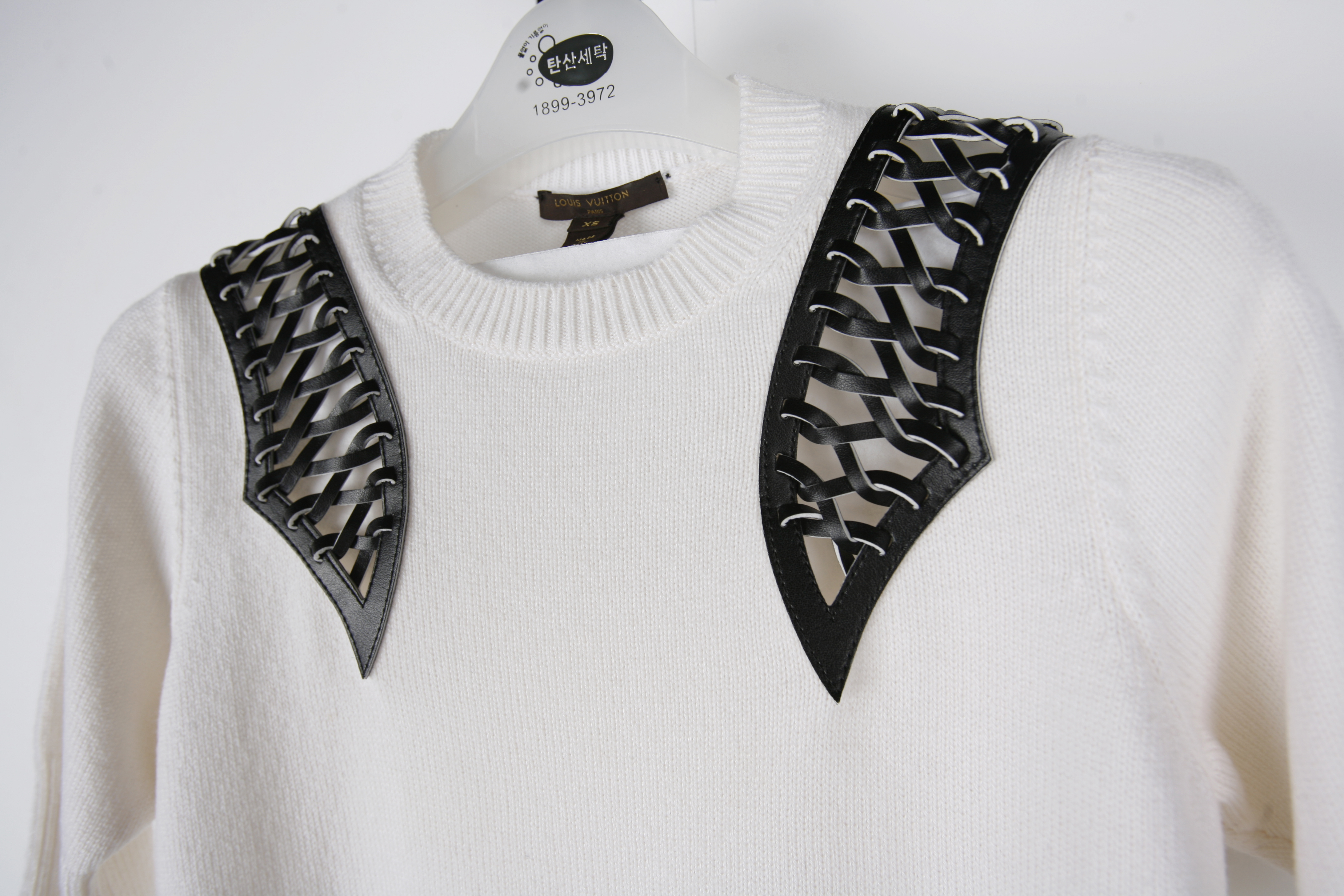 루이비통 작업 이미지